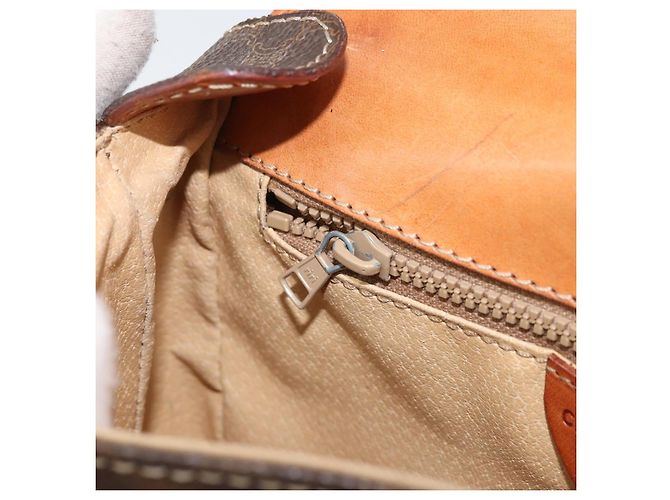 Céline Borsa a spalla in tela Macadam CELINE in pelle PVC marrone oro Auth YKZ056 D'oro - vista 24