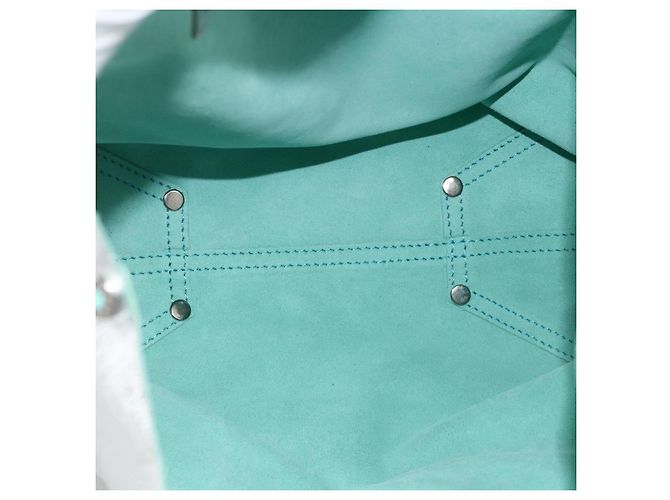 Autre Marque Borsa tote reversibile in pelle argento Auth YKZ1080 di TIFFANY&Co. - vista 10