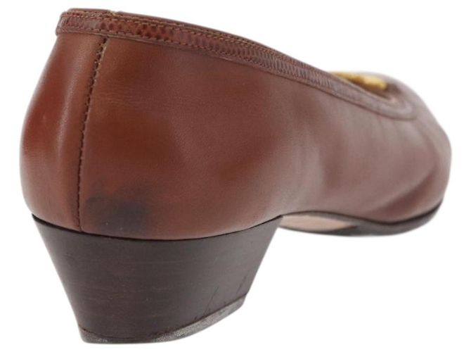 Salvatore Ferragamo Décolleté in Pelle 6 Marrone Auth 174642A - vista 3