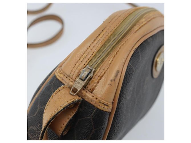 Borsa a Spalla in Tela Honeycomb PVC Nera e Dorata Auth AMZ067 Christian Dior Nero D'oro - vista 10