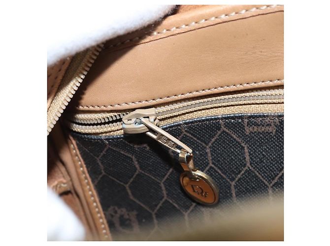 Borsa a Spalla in Tela Honeycomb PVC Nera e Dorata Auth AMZ067 Christian Dior Nero D'oro - vista 21