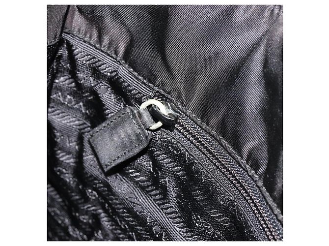 Borsa Tote Prada in nylon nera Auth 174737 Nero - vista 21