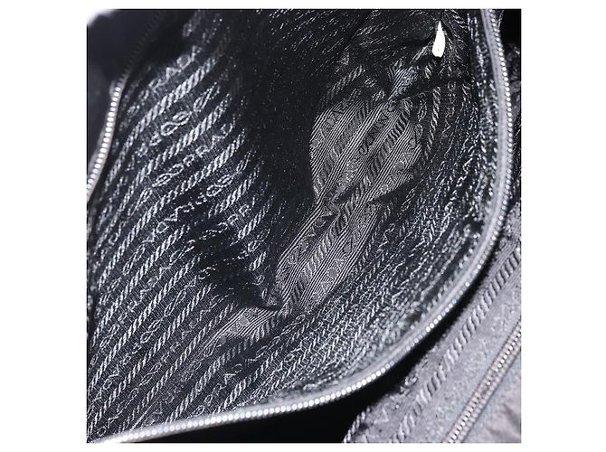 Borsa Tote Prada in nylon nera Auth 174737 Nero - vista 22
