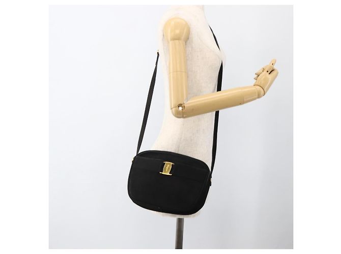 Vala Schultertasche aus Wildleder Schwarz Gold Auth BA11995 von Salvatore Ferragamo Golden - Ansicht 22