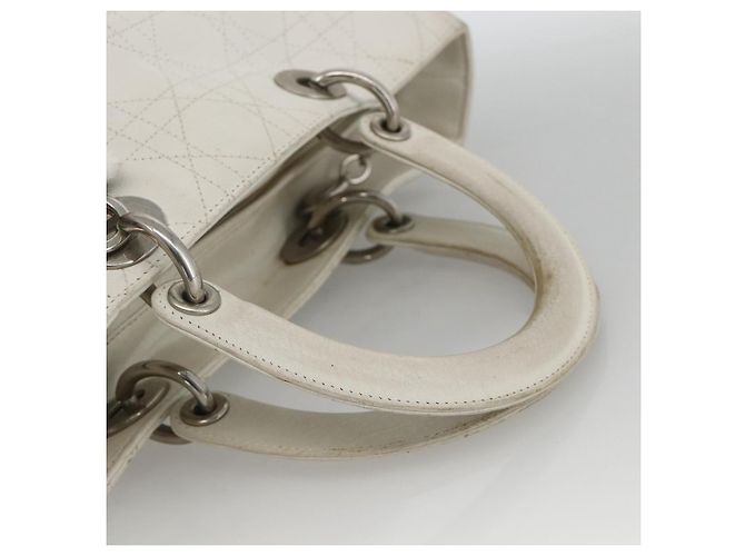 Christian Dior Borsa a mano Lady Dior Canage in pelle bianca e argento Auth YKZ152 Bianco - vista 7