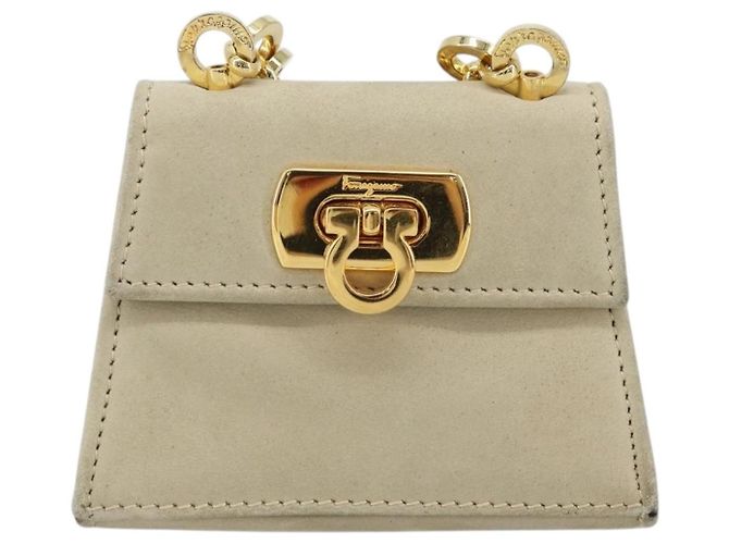 Borsa Pouch in Suede Beige e Oro Gancini di Salvatore Ferragamo Auth YKZ1630 D'oro - vista 13
