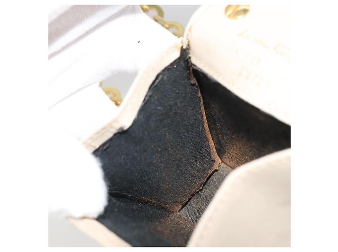 Borsa Pouch in Suede Beige e Oro Gancini di Salvatore Ferragamo Auth YKZ1630 D'oro - vista 20