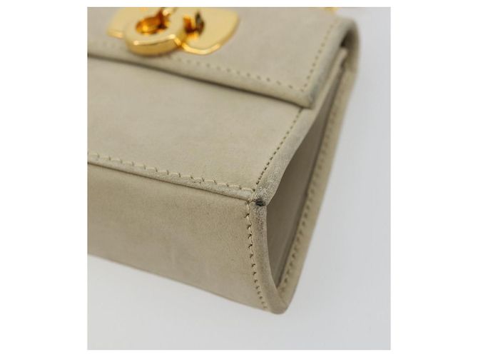 Borsa Pouch in Suede Beige e Oro Gancini di Salvatore Ferragamo Auth YKZ1630 D'oro - vista 8