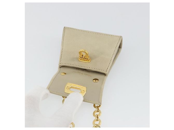 Borsa Pouch in Suede Beige e Oro Gancini di Salvatore Ferragamo Auth YKZ1630 D'oro - vista 9