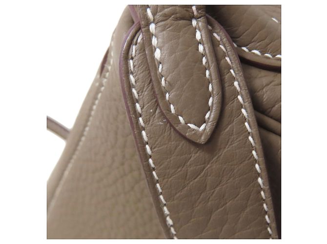 Hermès Lindy 20 Mini-Handtasche Taupe - Ansicht 14
