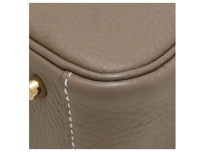 Hermès Lindy 20 Mini-Handtasche Taupe - Ansicht 15