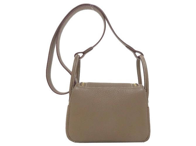 Hermès Lindy 20 Mini-Handtasche Taupe - Ansicht 2