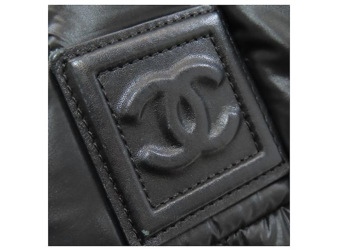 Borsa in nylon Coco Cocoon di Chanel Nero - vista 15