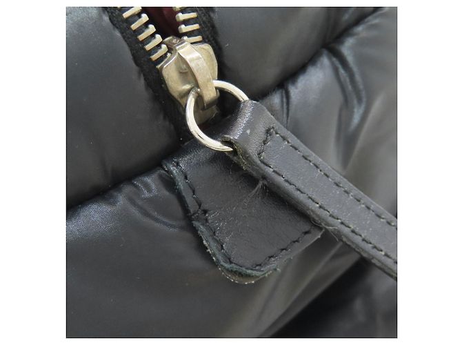 Borsa in nylon Coco Cocoon di Chanel Nero - vista 18
