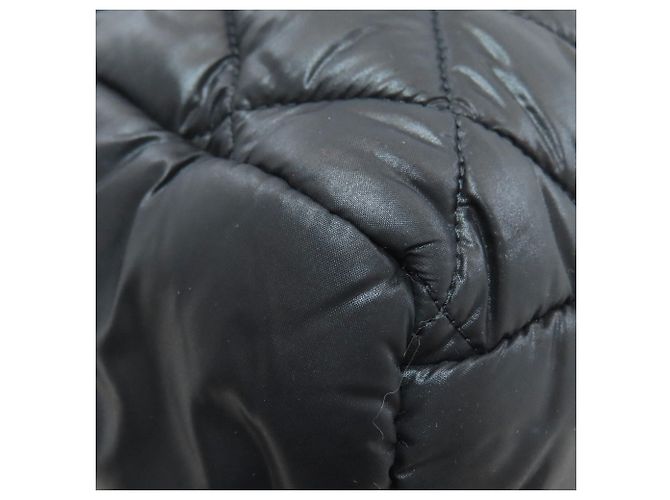 Borsa in nylon Coco Cocoon di Chanel Nero - vista 23