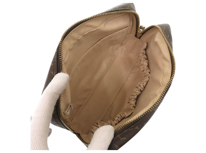Neceser 23 Monograma Louis Vuitton Castaño - vista 5