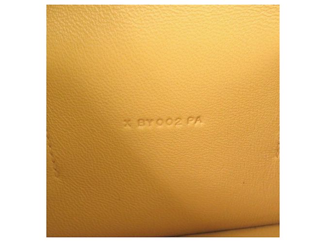Billetera Dogon GM de Hermès en cuero Swift amarillo - vista 9
