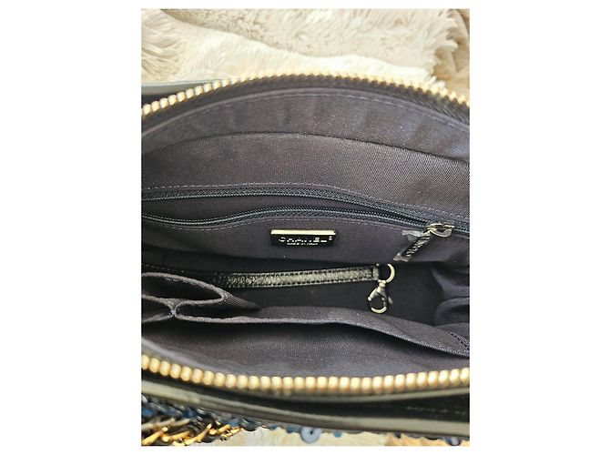 Borsa a spalla Chanel in pelle nera con paillettes blu Nero - vista 9