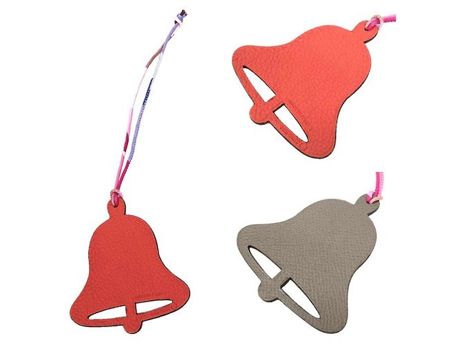Charm per borsa Bell Petit H di Hermès Rosso Taupe - vista 2
