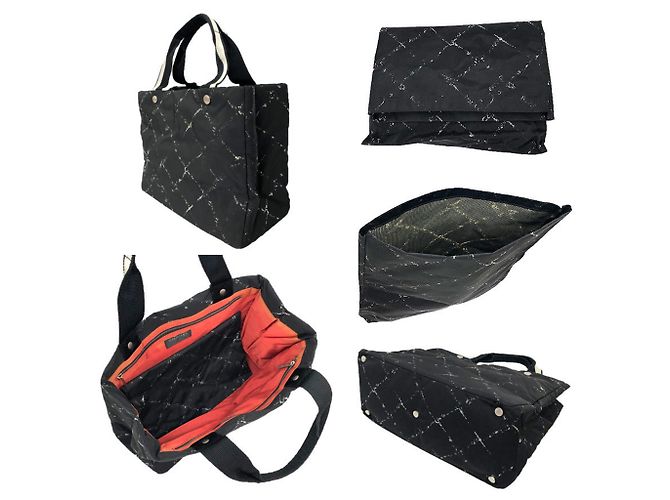 Borsa Tote MM Nera della linea Travel di Chanel Nero - vista 2