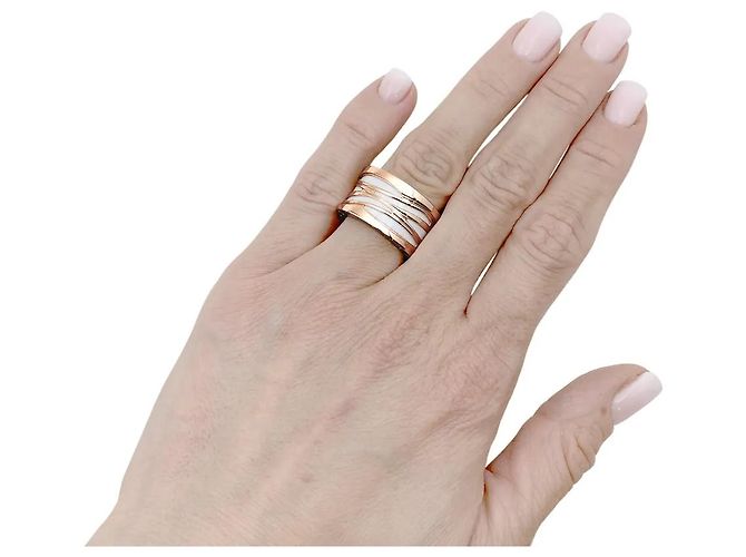 Anello Bulgari 'B.Zero1 Zaha Hadid' in oro rosa e ceramica bianca. - vista 5