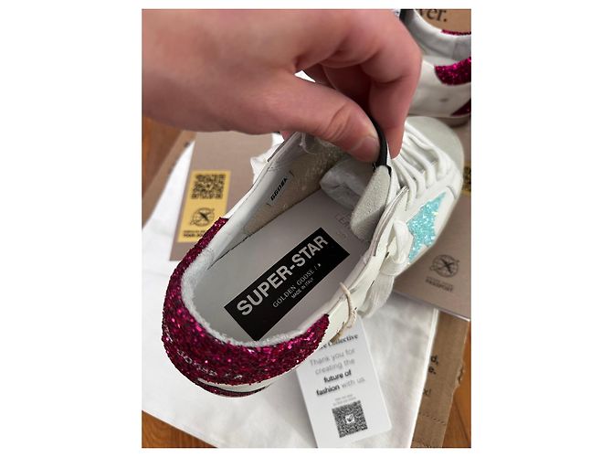 Golden Goose Sneaker basse Superstar in pelle bianca e paillettes Rosa Bianco Blu - vista 10