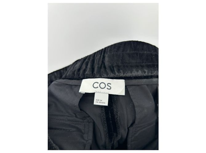 Cos Schwarze Samt-Effekt-Hose - Ansicht 3