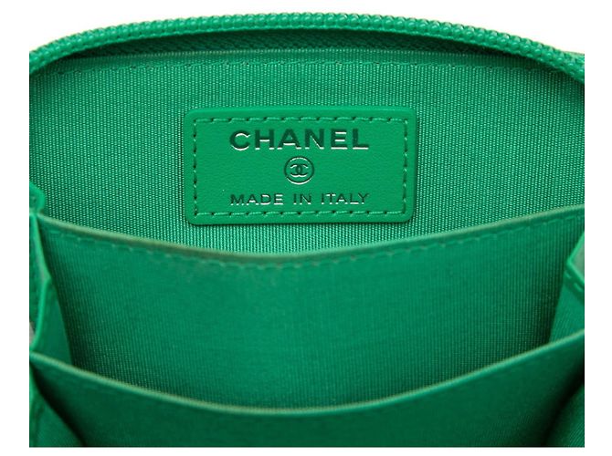 Monedero Chanel Boy en cuero caviar verde - vista 5