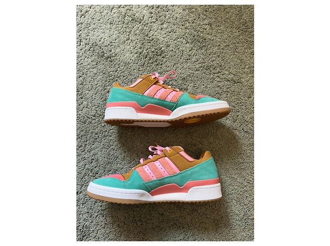 Sneakers Adidas The Simpsons Forum Low "Krusty Burger" Marrone Rosa Blu Verde Giallo - vista 2