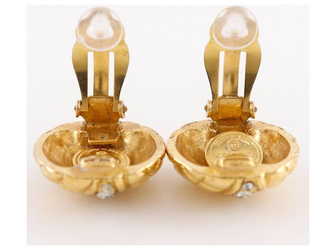 Vintage Matelassé Gold Clip Ohrringe von Chanel Golden - Ansicht 4