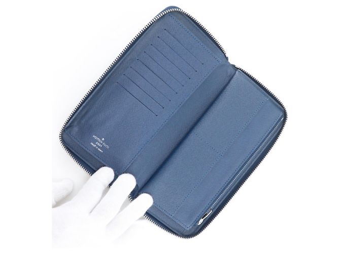 Zippy Louis Vuitton Taiga Long Wallet Blue Navy blue - view 6