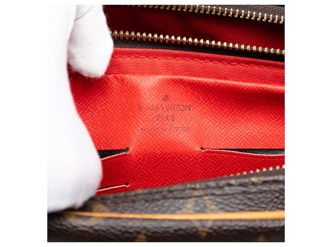 Clutch Pavel Monogramma Marrone Louis Vuitton - vista 5