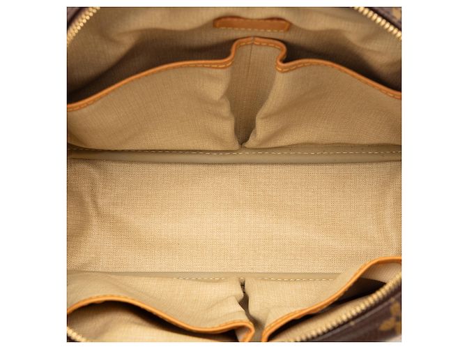 Louis Vuitton Trouville Monogramma Marrone - vista 4