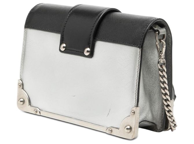 Prada Silberne Saffiano-besetzte Metallic Vitello Cahier Tasche - Ansicht 2