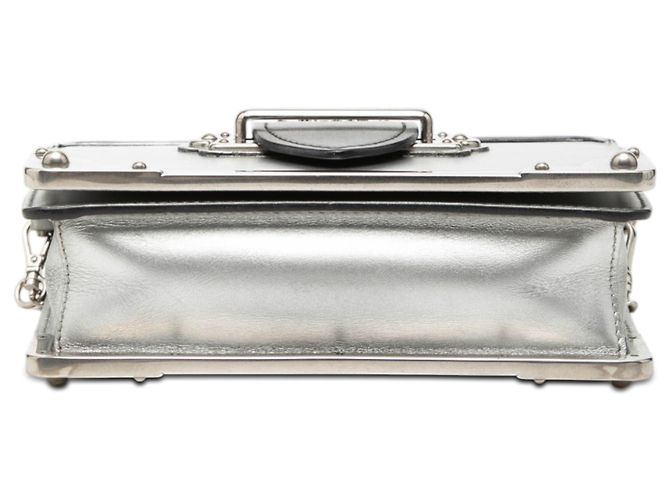 Prada Silberne Saffiano-besetzte Metallic Vitello Cahier Tasche - Ansicht 3