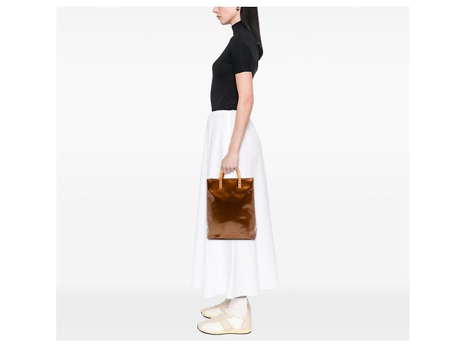 Louis Vuitton Borsa Reade MM in Vernis Monogram Marrone Bronzo - vista 7