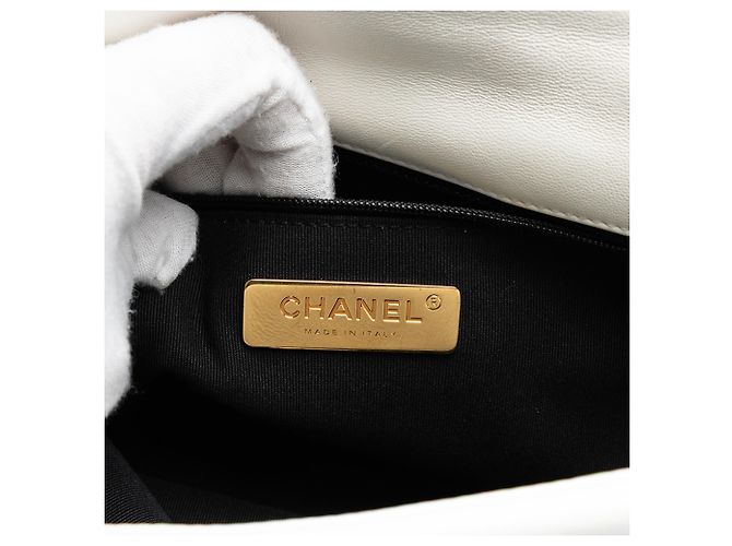 Chanel Weiß Große Lammleder 19 Klappe - Ansicht 5