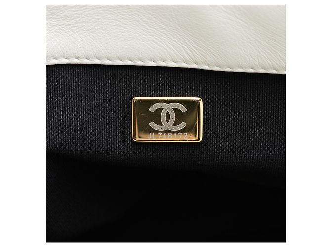 Chanel Weiß Große Lammleder 19 Klappe - Ansicht 6