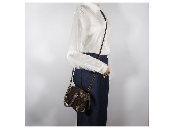Zucca Borsa a Spalla Fendi Mini Boston 2 in 1 Marrone - vista 12