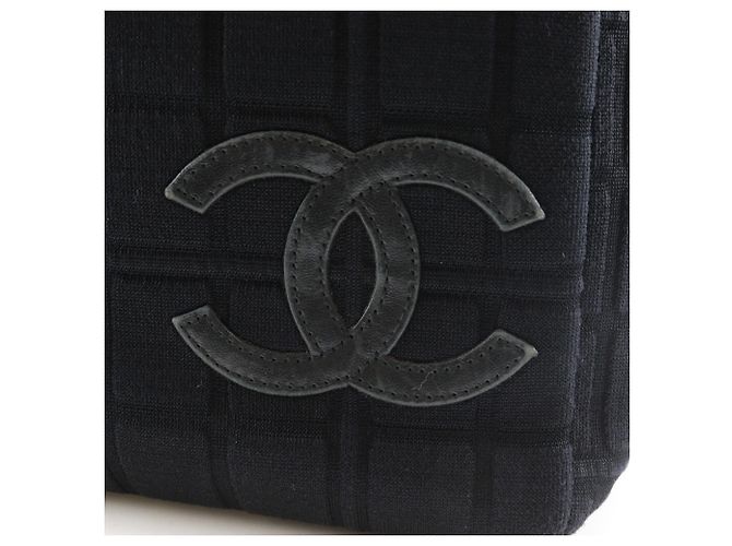 Borsa Tote in Jersey Nero con Catena Chanel - vista 15