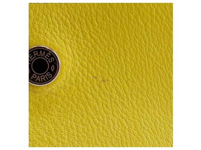 Borsa Clutch Opry di Hermès in Pelle di Capra Gialla Giallo - vista 15