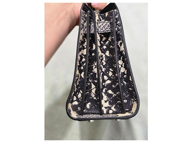 Borsa Saint Laurent Sac de Jour Nera Pelle Serpente Nero Stampa python - vista 10
