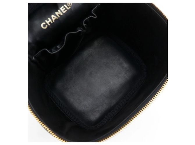 Pochette Vanity Chanel Coco Mark Nero - vista 6