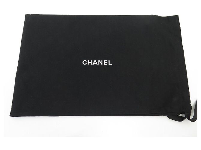 Timeless NUOVO BORSO CHANEL POCHETTE CLASSICA IN PELLE CAVIAR QUILT A82545 - vista 10