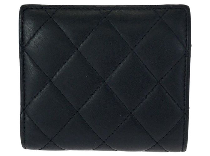 Billetera compacta de piel de cordero matelassé Chanel Negro - vista 2