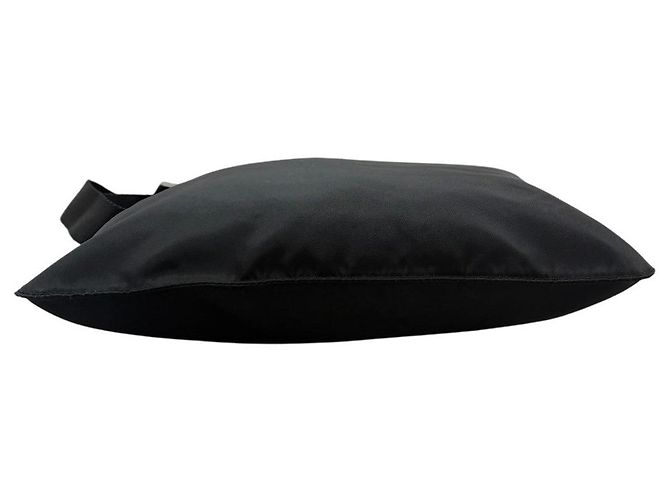 Bolsa de ombro Prada em nylon tessuto com logo triangular Preto - vista 4