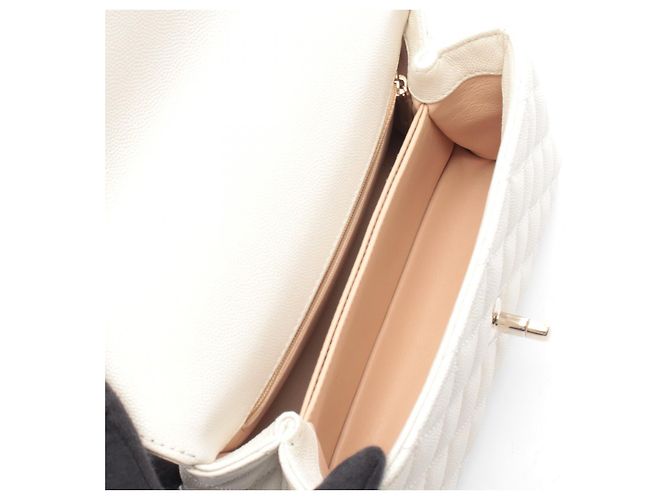 Borsa in pelle Chanel Coco Handle Flap Bianco - vista 3
