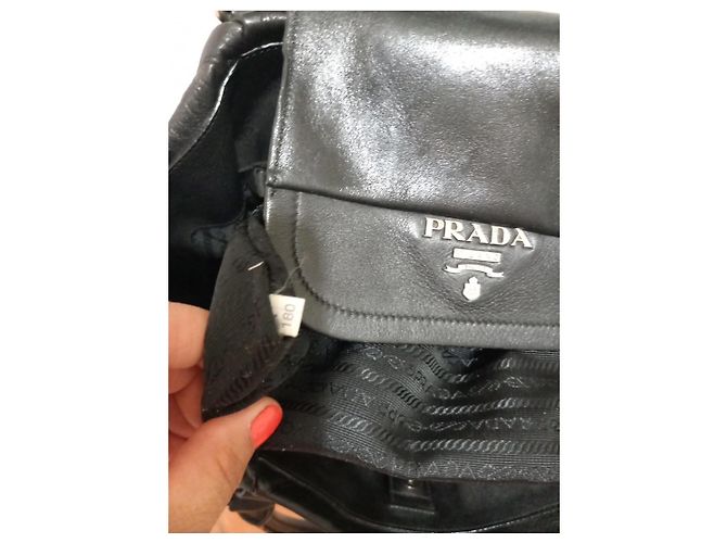 Vitello Prada Tasche aus schwarzem Leder - Ansicht 8