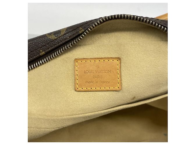 Borsa Manhattan PM Monogram Louis Vuitton Marrone - vista 5