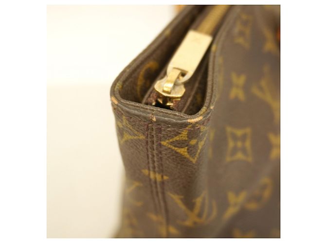 Borsa Tote Cabas Mezzo Monogram di Louis Vuitton Marrone - vista 10